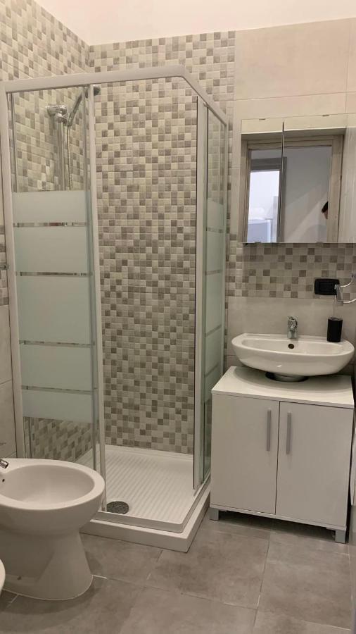 Miris Apartment Fast Comfortable Naples Airport Capodichino 25 Minutes Walk Self Check-In Extérieur photo